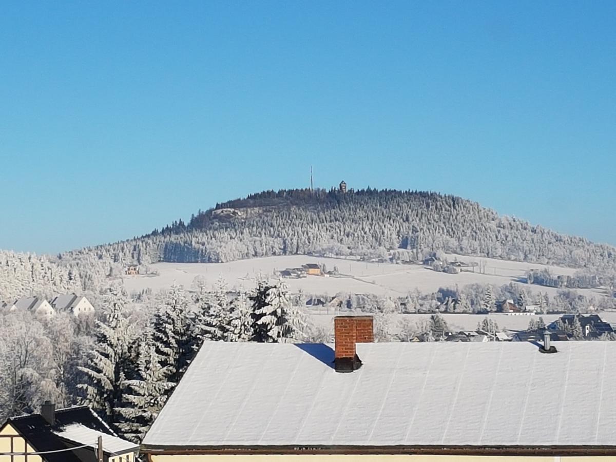 ホテル Gaestehaus Hutweide Bärenstein エクステリア 写真